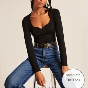 ABERCROMBIE & FITCH Women's Long Sleeve Black Fitted Black Sweetheart Bodysuit L